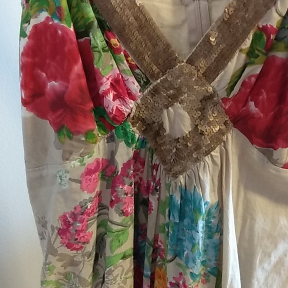 Balloon Bottom style Dress with Gold Sequins and floral print - Picture 2 of 4